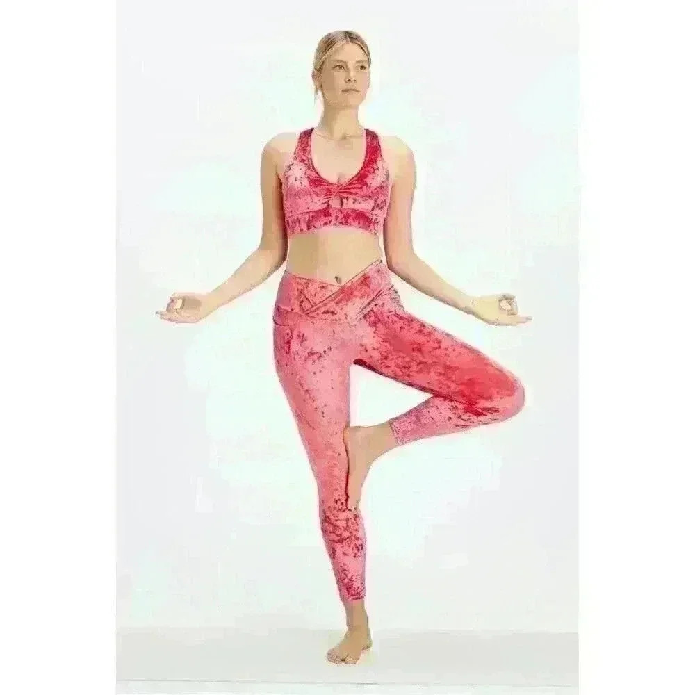 NEW! Fabletics Women's 1X Crushed Velour Crossover Legging NWT $74.95 - Picture 4 of 5